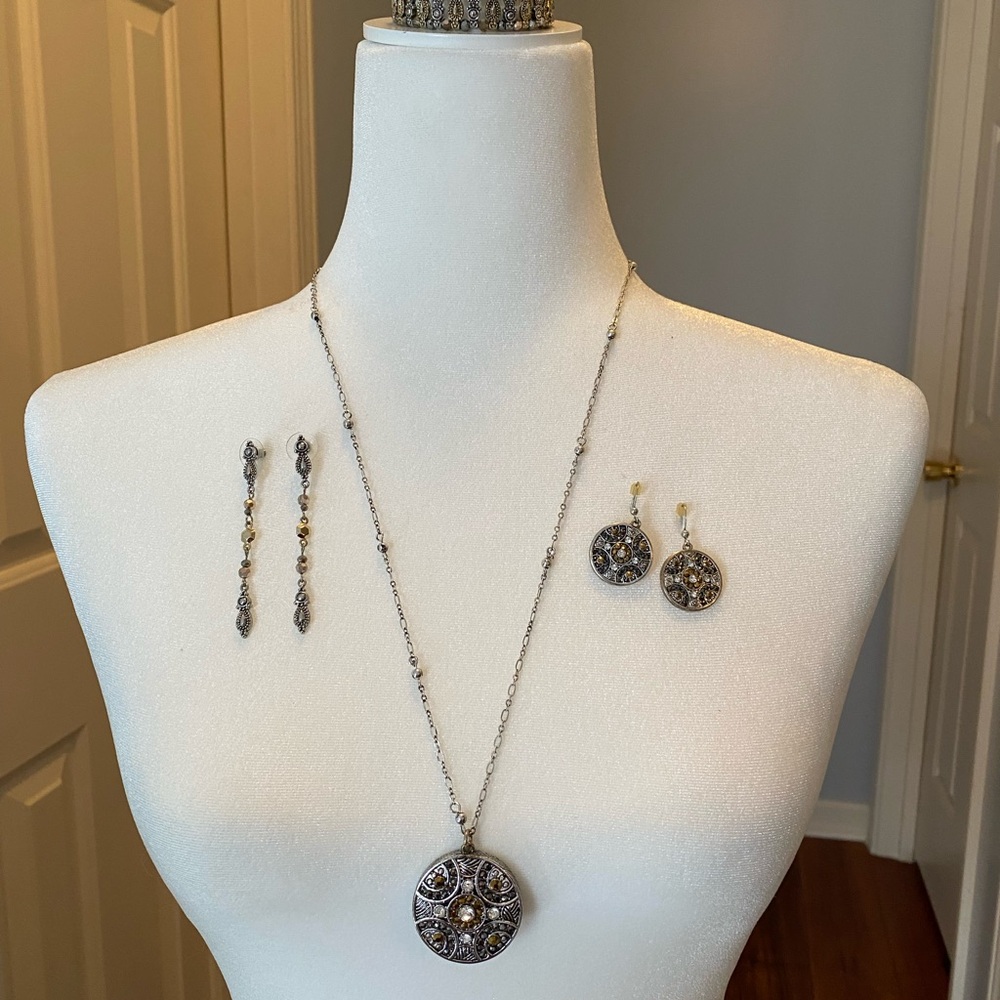 White House Black Market Elegant Silver and Gold Necklace